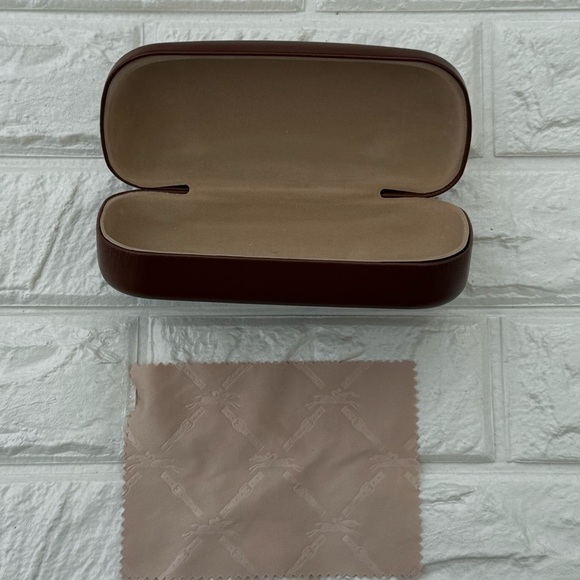 Longchamp Tan Hard Clamshell Glasses Case - Picture 7 of 9